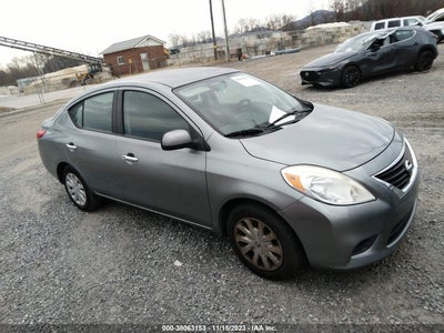 Nissan Versa 2012