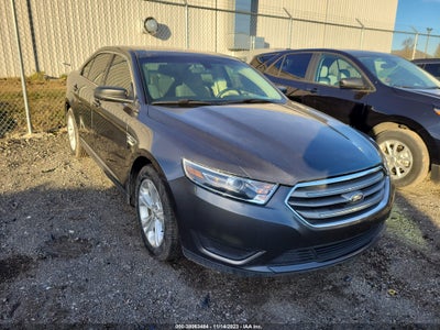 Ford Taurus 2017
