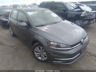 Volkswagen Golf 2021