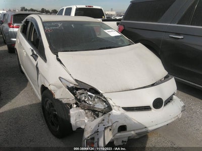 TOYOTA PRIUS 2015