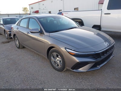 Hyundai Elantra 2024