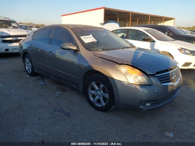 Nissan Altima 2008