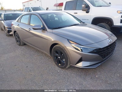 Hyundai Elantra 2023