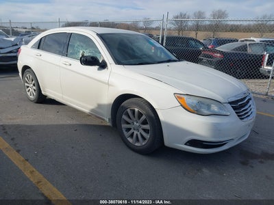 Chrysler 200 2011