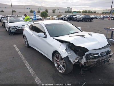 Hyundai Genesis 2015