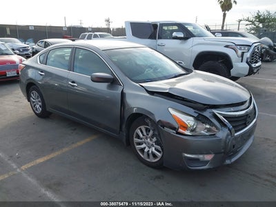 Nissan Altima 2015