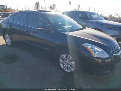 Nissan Altima 2011