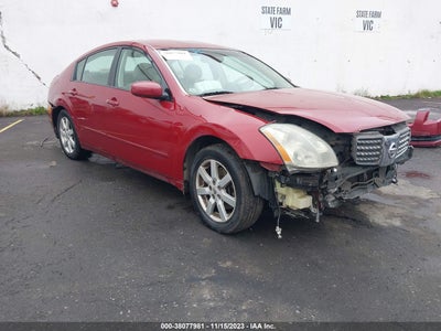 NISSAN MAXIMA 2004