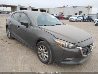 Mazda 3 2018