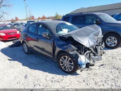 Scion Ia 2016