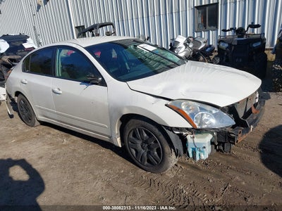 Nissan Altima 2011