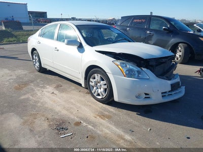 Nissan Altima 2012