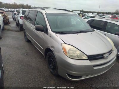 TOYOTA SIENNA 2004