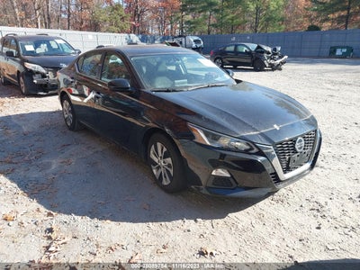 Nissan Altima 2020