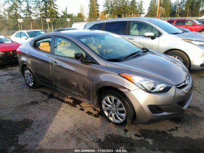Hyundai Elantra 2012
