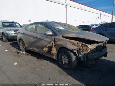 Hyundai Elantra 2012