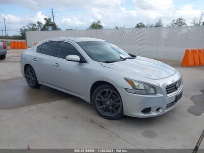 Nissan Maxima 2012