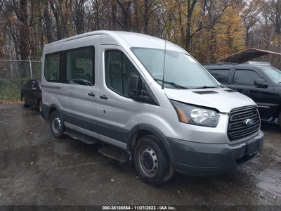 Ford Transit-150 2015