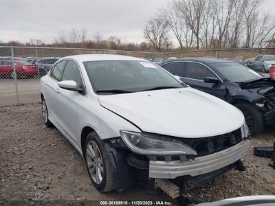 Chrysler 200 2015