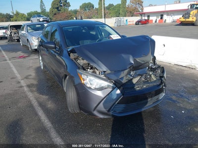 Scion Ia 2016