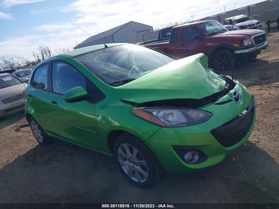 Mazda 2 2013