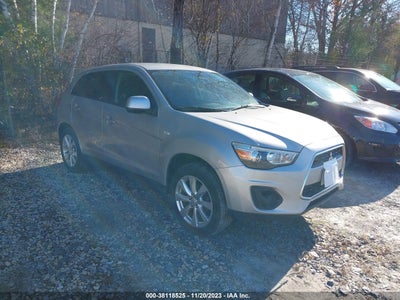 Mitsubishi Outlander sport 2015