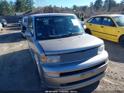 Scion Xb 2005