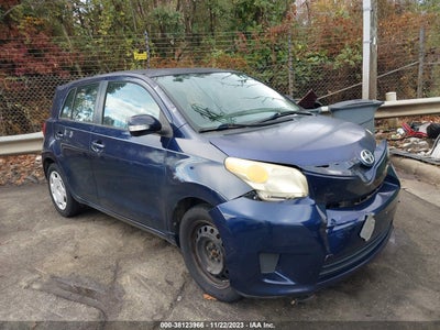 Scion Xd 2009