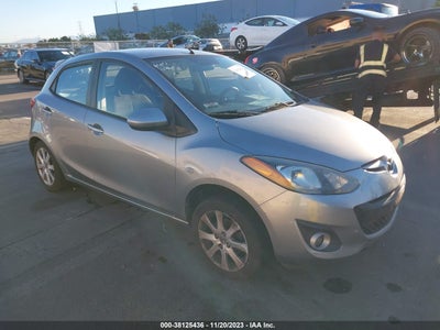 Mazda 2 2013