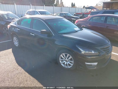 Nissan Altima 2015