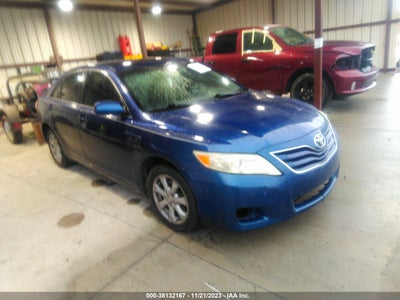 Toyota Camry 2011