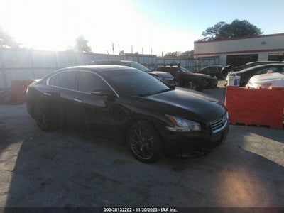 Nissan Maxima 2012