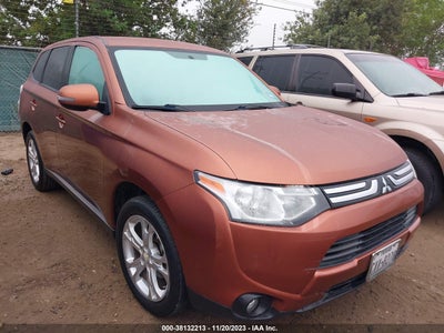 Mitsubishi Outlander 2014