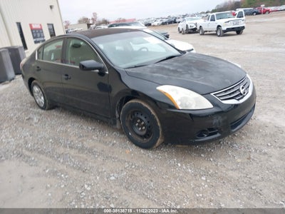 Nissan Altima 2010