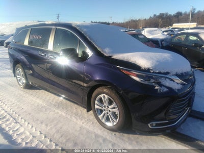 Toyota Sienna 2023