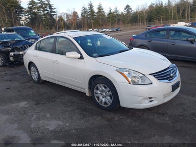 Nissan Altima 2012