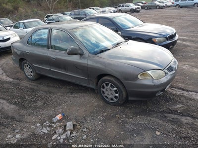 Hyundai Elantra 2000
