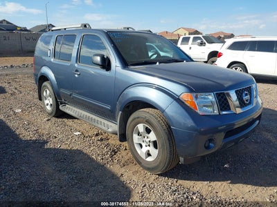 Nissan Pathfinder 2005