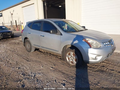 Nissan Rogue 2011