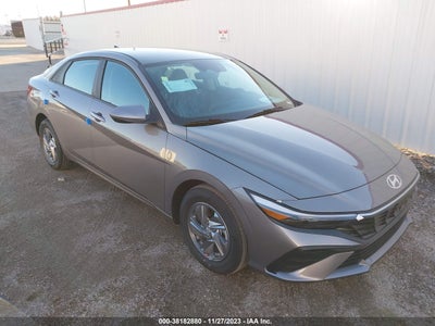 Hyundai Elantra 2024