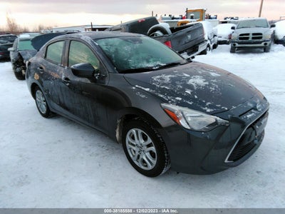 Scion Ia 2016