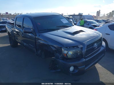 Toyota Tacoma 2011