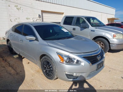 Nissan Altima 2015
