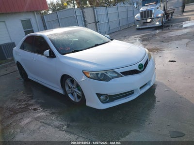 Toyota Camry 2012
