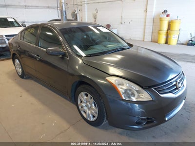 Nissan Altima 2012