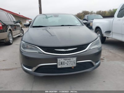 Chrysler 200 2015