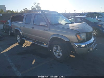Nissan Frontier 2000