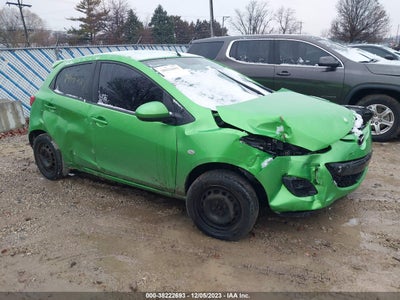 Mazda 2 2011