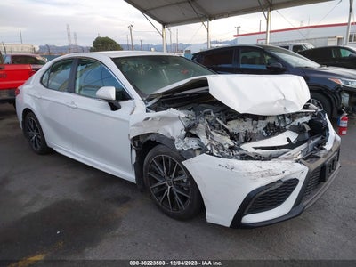 Toyota Camry 2022