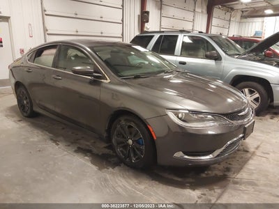 Chrysler 200 2015